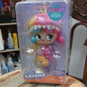 XOX Kweenie Kween Of Rawr